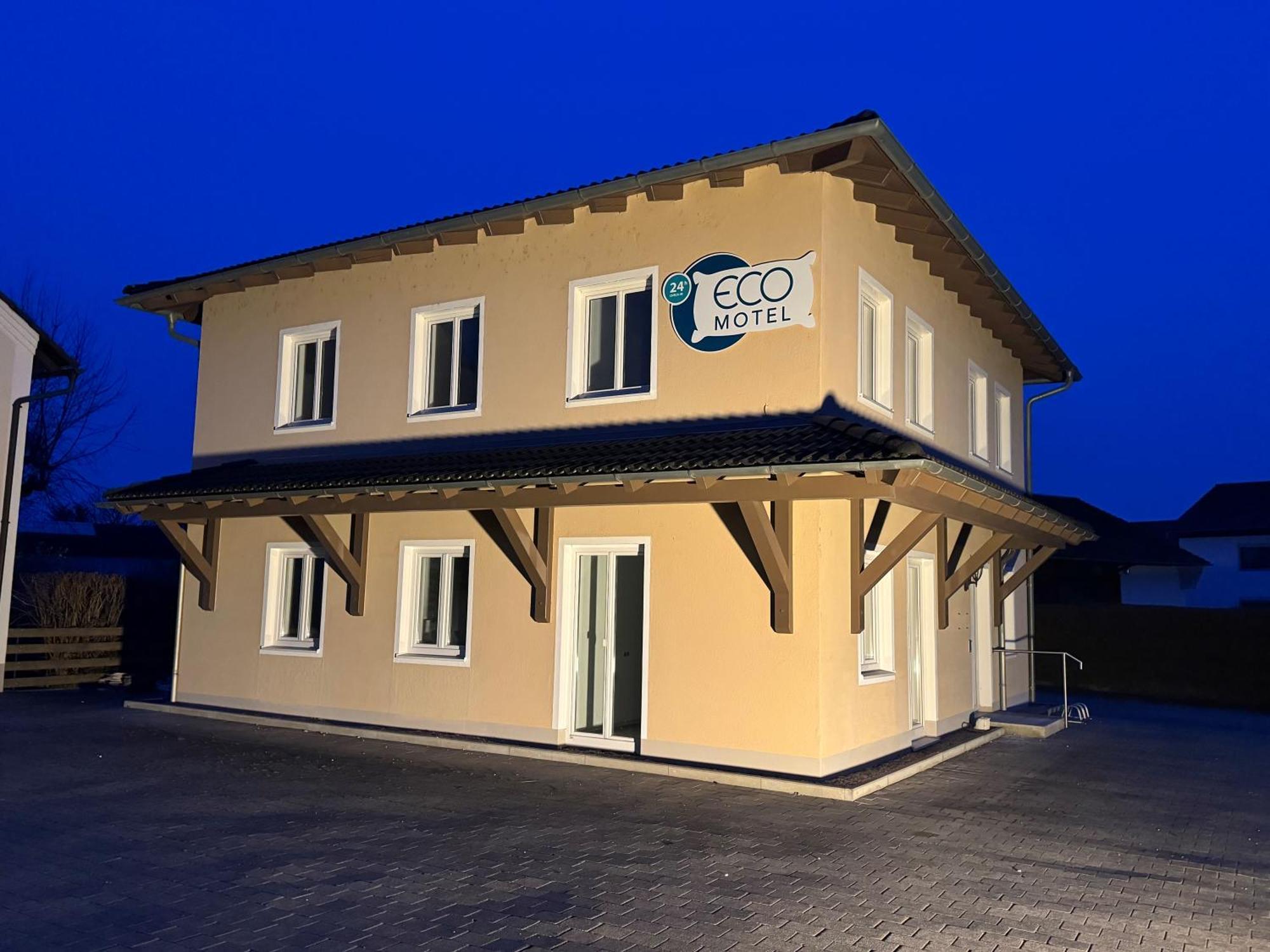 Eco Motel Wallersdorf Exterior foto